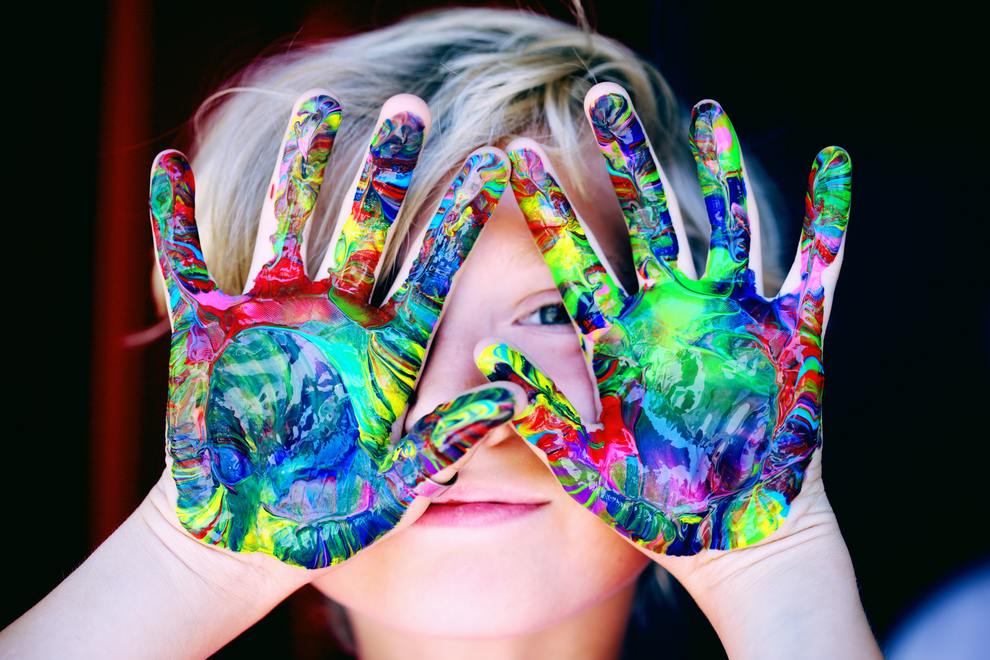 Bilingual children have a less stereotyped view of the world